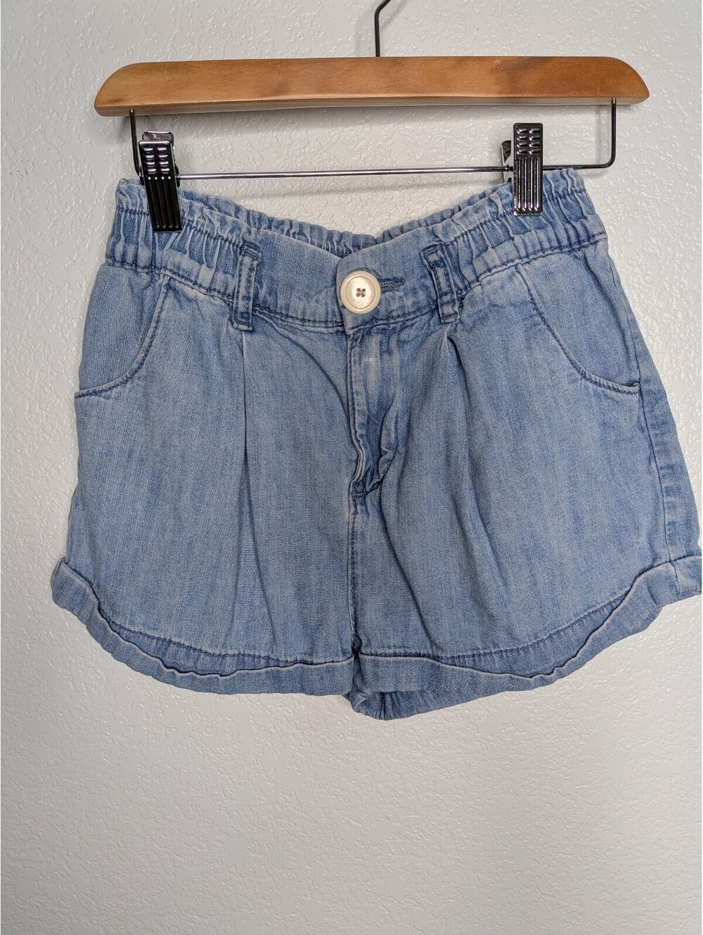 Zara Girls Light Wash Denim Pull-On Shorts Size 10 / 140 Elastic Waist